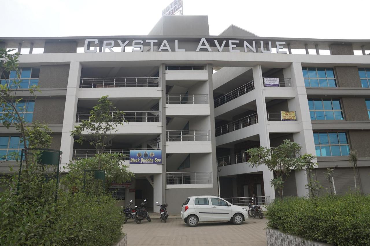Oyo 25009 Hotel Crystal Ahmedabad Exterior foto